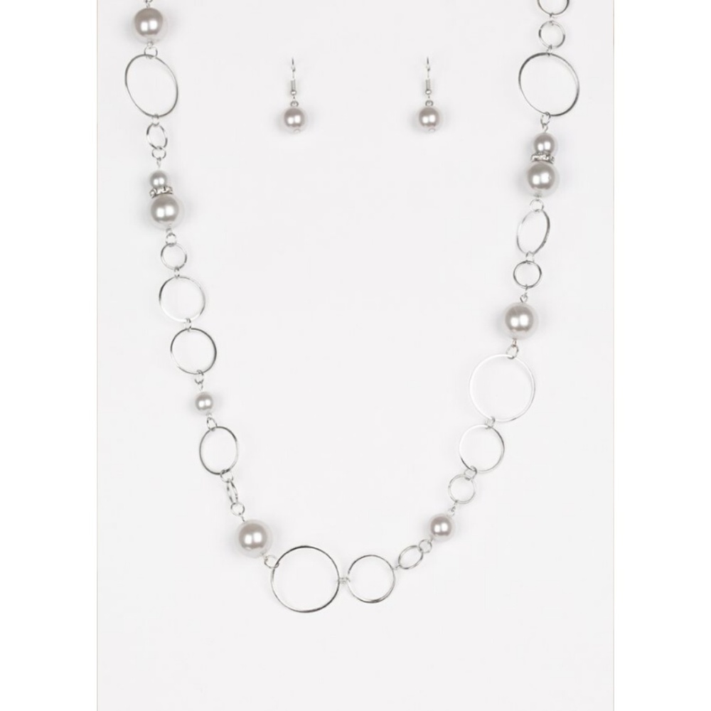 Necklace/Earring Set- #209 - Picture 4 of 4